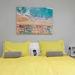 Two-Bedroom App \'Castegner\' With Garden & Free Parking